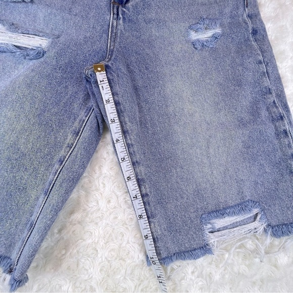 Joe’s Jeans - Distressed Bermuda Blue Jean Shorts - Size 25 - Picture 5 of 9